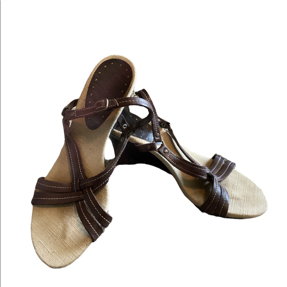 Kenneth Cole reaction wedge sandals size 10